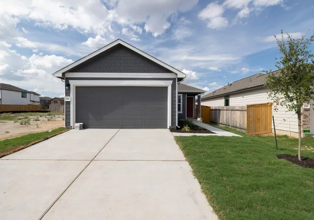 Photo 2 of Single family home for sale at 284 Feathers St, Jarrell, TX 76537 | MLS# 4270934 | Listing updated on 2026-09-21