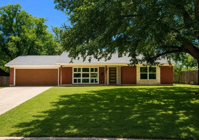 1st image of 1807 Corona Dr, Austin, TX 78723 | MLS# 5260798