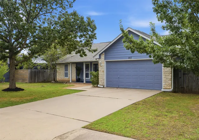 Photo 4 of Single family home for sale at 8817 Black Oak St, Austin, TX 78729 | MLS# 9404540 | Listing updated on 2026-10-20