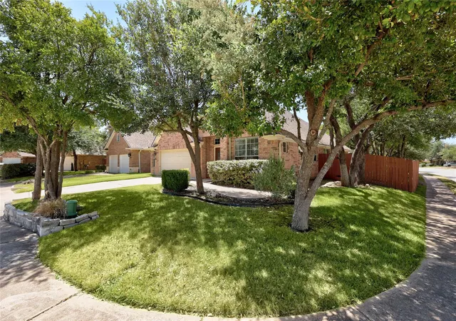 Photo 3 of Single family home for sale at 101 Arrowhead Trl, Cedar Park, TX 78613 | MLS# 7908662 | Listing updated on 2026-10-07