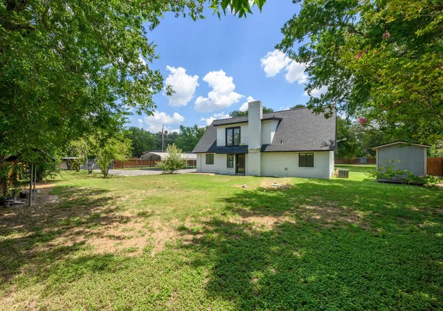 Photo 1 of Single family home for sale at 12900 Ben Milam Dr, Manchaca, TX 78652 | MLS# 9526468 | Listing updated on 2026-09-04