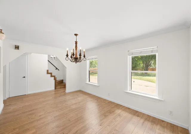 Photo 4 of Single family home for sale at 12900 Ben Milam Dr, Manchaca, TX 78652 | MLS# 9526468 | Listing updated on 2026-09-04