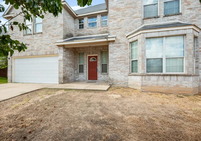 Photo 3 of Single family home for sale at 19616 San Chisolm Dr, Round Rock, TX 78664 | MLS# 9014382 | Listing updated on 2026-09-22