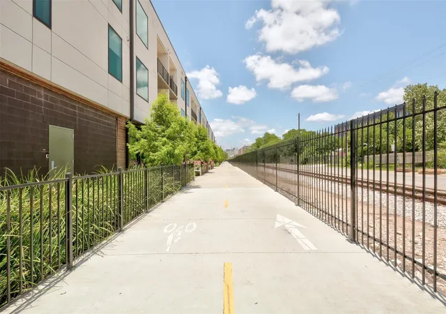 28th image of 1800 E 4th St #205, Austin, TX 78702 | MLS# 6262728