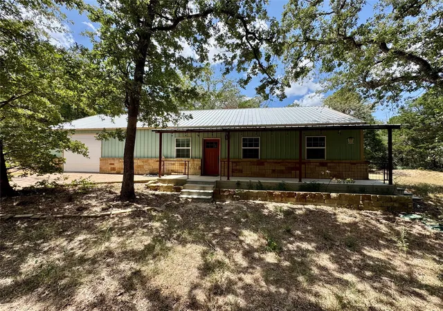 3rd image of 134 Elgin Woods Ln, Elgin, TX 78621 | MLS# 2472499
