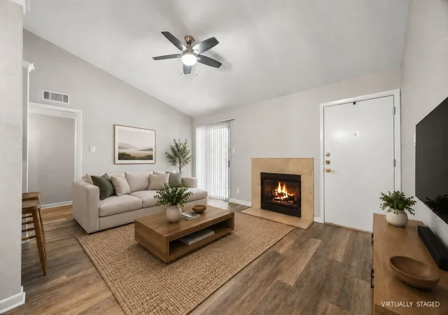 3rd image of 3204 Menchaca Rd #104, Austin, TX 78704 | MLS# 7507175