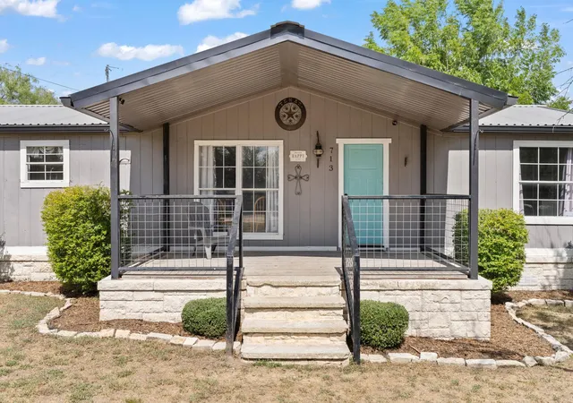 Photo 3 of Manufactured home for sale at 713 Blackburn Ln, Burnet, TX 78611 | MLS# 8465828 | Listing updated on 2026-09-07