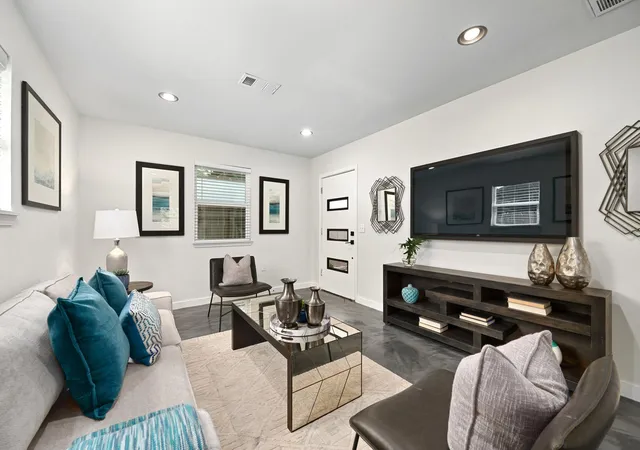 Photo 2 of Single family home for sale at 1406 Brentwood St #2, Austin, TX 78757 | MLS# 5843025 | Listing updated on 2026-09-03