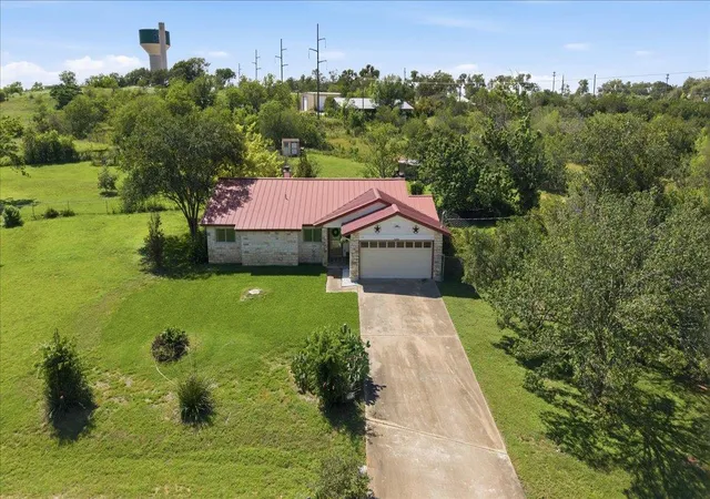 2nd image of 102 Lambs Trl, Buda, TX 78610 | MLS# 5225211