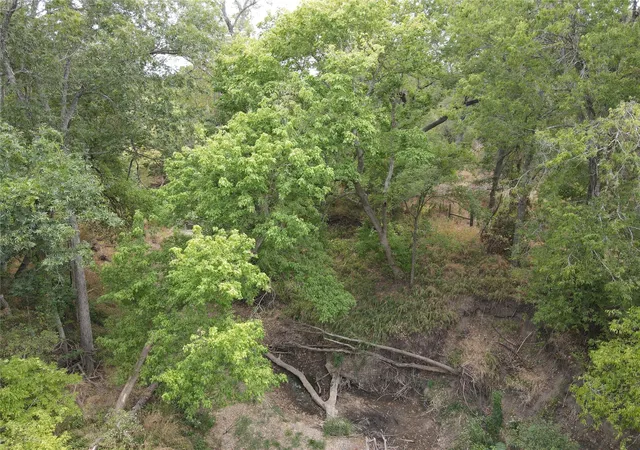 2nd image of 1285 Burdette Wells Rd, Lockhart, TX 78644 | MLS# 6587390