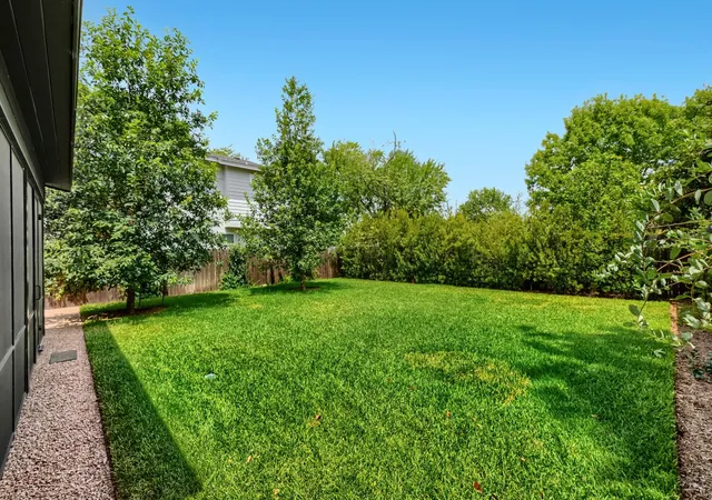32nd image of 1804 Piedmont Ave, Austin, TX 78757 | MLS# 1055609