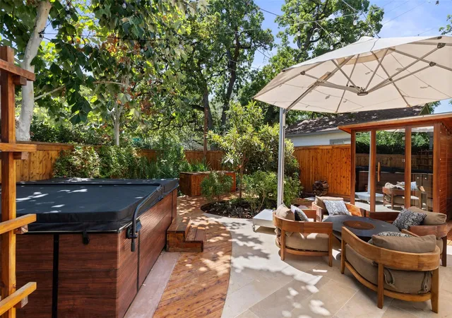 Photo 2 of Single family home for sale at 3601 Cherry Ln, Austin, TX 78703 | MLS# 3567774 | Listing updated on 2026-09-28