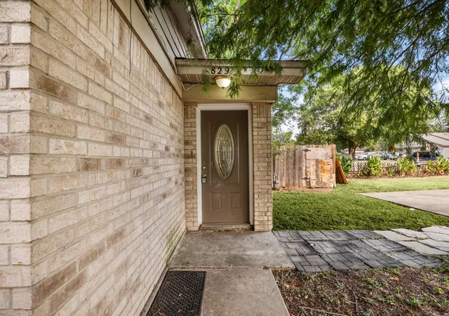 2nd image of 829 Ken St, Austin, TX 78758 | MLS# 8550341