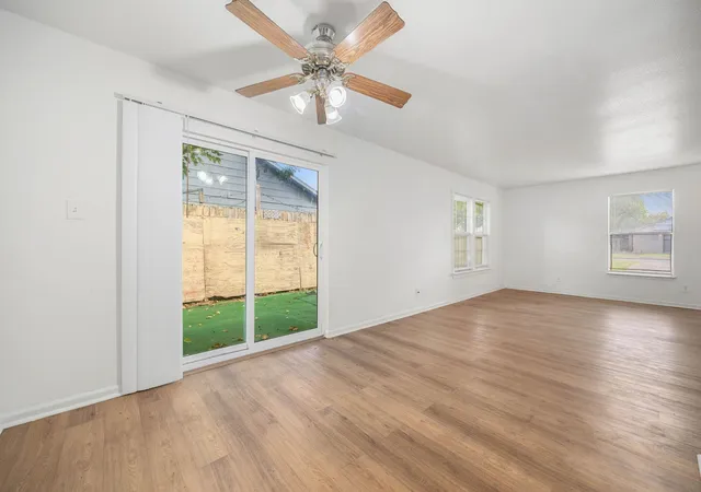 5th image of 829 Ken St, Austin, TX 78758 | MLS# 8550341