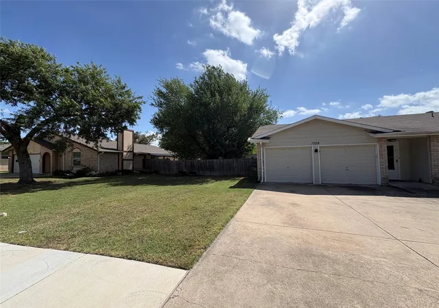 4th image of 1709 W Mesa Park Dr, Round Rock, TX 78664 | MLS# 6325567