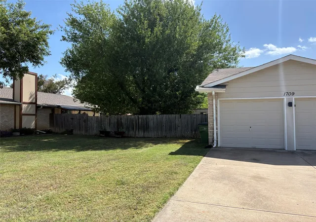 5th image of 1709 W Mesa Park Dr, Round Rock, TX 78664 | MLS# 6325567