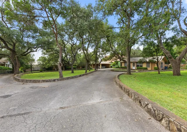 5th image of 436 Lakeview Blvd, New Braunfels, TX 78130 | MLS# 4792600
