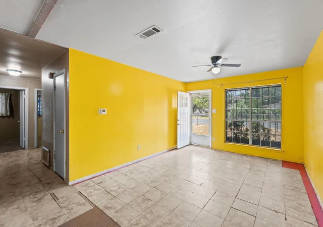 5th image of 1021 Gardner Rd, Austin, TX 78721 | MLS# 5271516