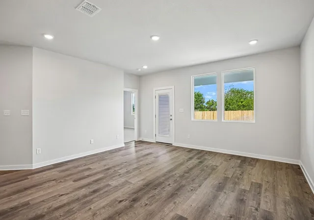 5th image of 13404 Final Turn Dr, Buda, TX 78610 | MLS# 4022298