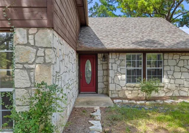 2nd image of 179 Rainbow Dr, Bastrop, TX 78602 | MLS# 4223073