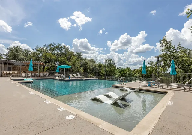 3rd image of 3600 S Lamar Blvd #210, Austin, TX 78704 | MLS# 1927746