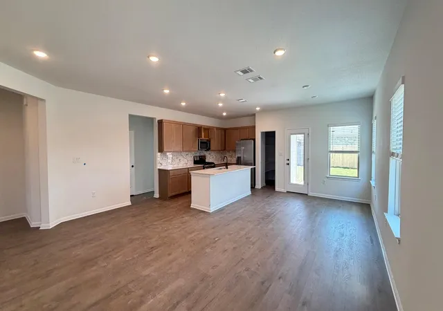 Photo 3 of Single family home for sale at 12421 Cockatto Xing, Manor, TX 78653 | MLS# 9172968 | Listing updated on 2026-08-17