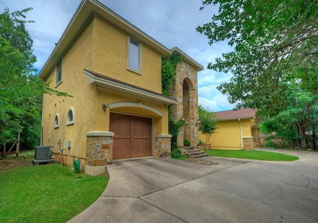 40th image of 15705 Wildwood Trl, Austin, TX 78734 | MLS# 7558323