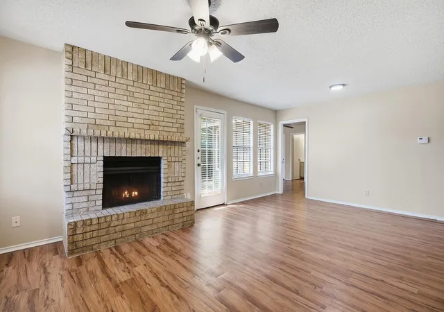 Photo 4 of House for sale at 904/906 Hyridge St, Round Rock, TX 78664 | MLS# 2184231 | Listing updated on 2026-09-28