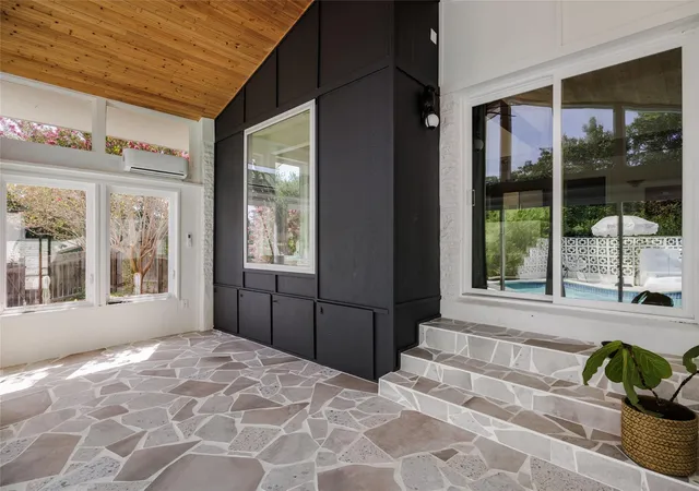 Photo 4 of Sale Pending at 11322 June Dr, Austin, TX 78753 | MLS# 9187679 | Listing updated on 2026-09-08