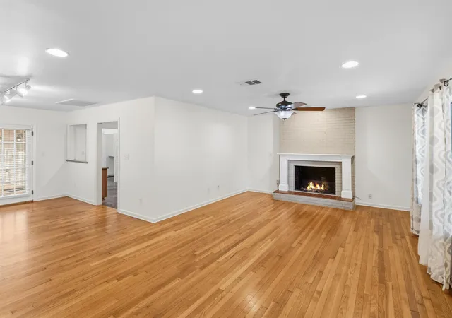 4th image of 2003 Woodmont Ave, Austin, TX 78703 | MLS# 7186898