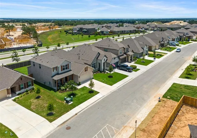 Photo 38 of Single family home for sale at 1009 Dog Iron St, Georgetown, TX 78633 | MLS# 6658184 | Listing updated on 2026-08-29