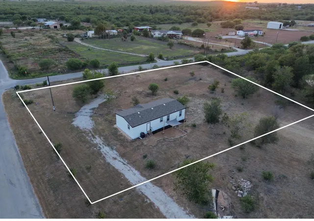 1st image of 30 Tower Rd Rd, Lockhart, TX 78644 | MLS# 2104869