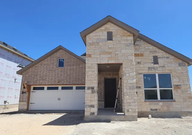 1st image of 124 Leland Ave, Buda, TX 78610 | MLS# 2954741