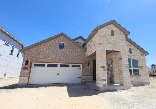 2nd image of 124 Leland Ave, Buda, TX 78610 | MLS# 2954741