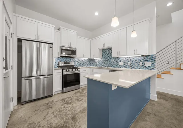Photo 4 of Single family home for sale at 1003 Valdez St #A, Austin, TX 78741 | MLS# 5859008 | Listing updated on 2026-08-20
