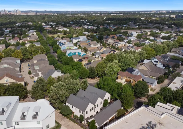 36th image of 3921 Threadgill St, Austin, TX 78723 | MLS# 1313753
