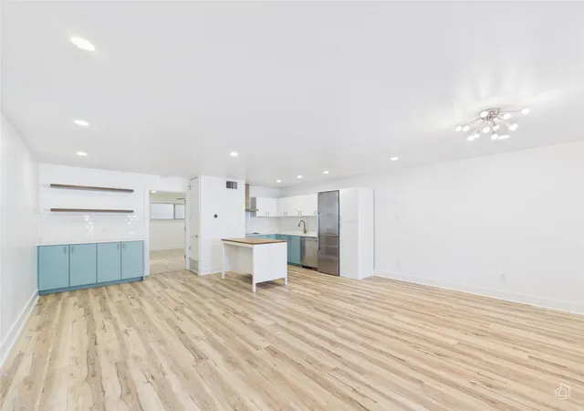 2nd image of 1208 Enfield Rd #105, Austin, TX 78703 | MLS# 3988856