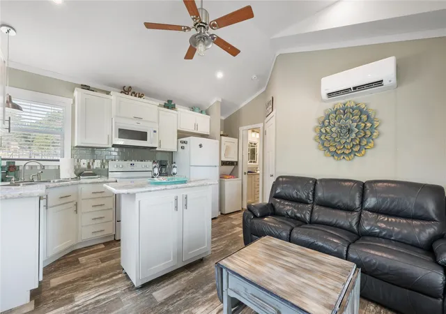 3rd image of 13006 Ranch Road 2341, Burnet, TX 78611 | MLS# 5460600