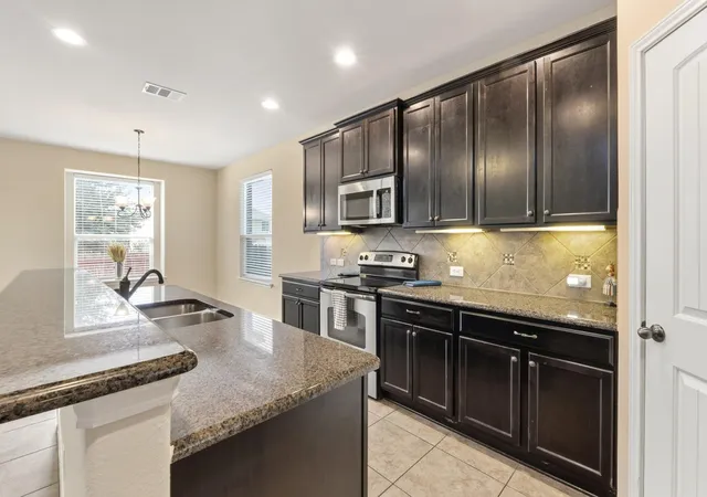 image of 1902 Laminar Creek Rd, Cedar Park, TX 78613 | MLS# 7691545