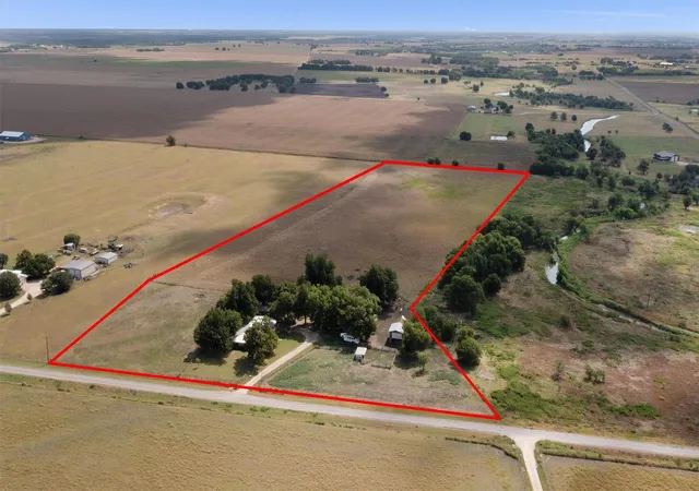 4th image of 451 County Road 416, Taylor, TX 76574 | MLS# 1872768
