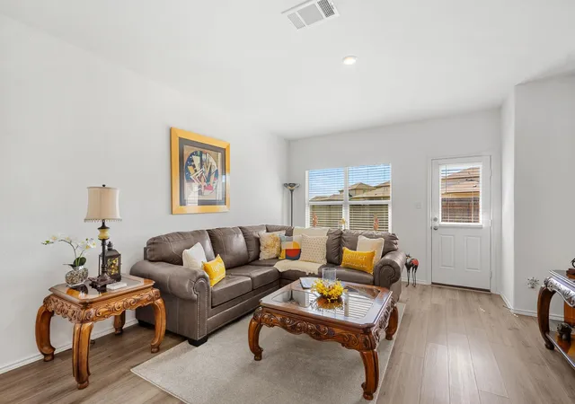 Photo 3 of Single family home for sale at 200 Montego St, Hutto, TX 78634 | MLS# 9198708 | Listing updated on 2026-10-09