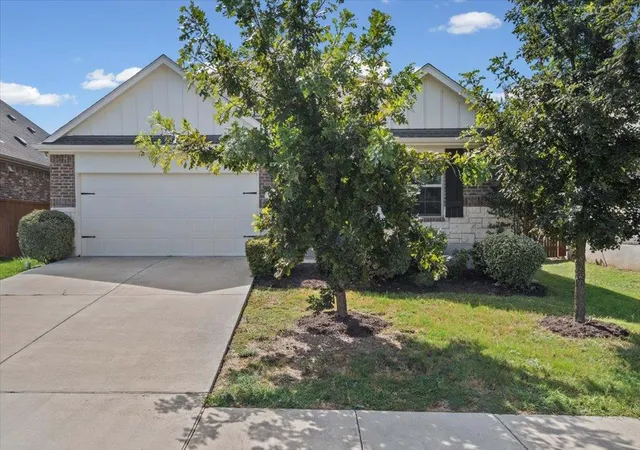 3rd image of 277 Spinnaker Loop, Kyle, TX 78640 | MLS# 2882006