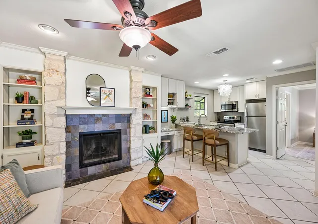 2nd image of 2412 Enfield Rd #8, Austin, TX 78703 | MLS# 9623563