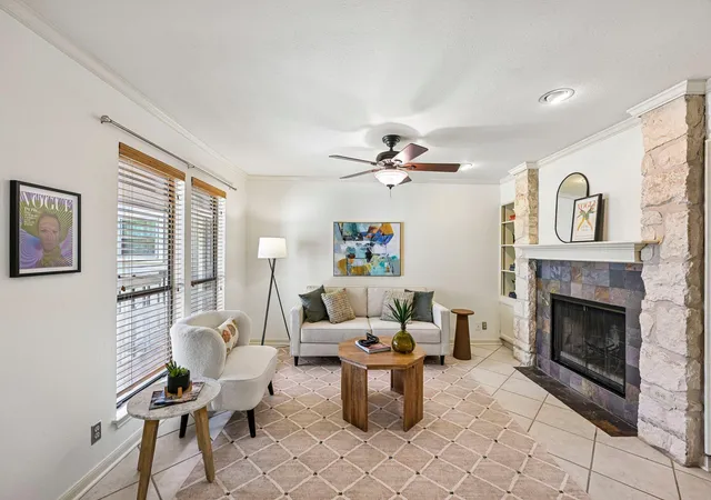 Photo 3 of Condo for sale at 2412 Enfield Rd #8, Austin, TX 78703 | MLS# 9623563 | Listing updated on 2026-09-25