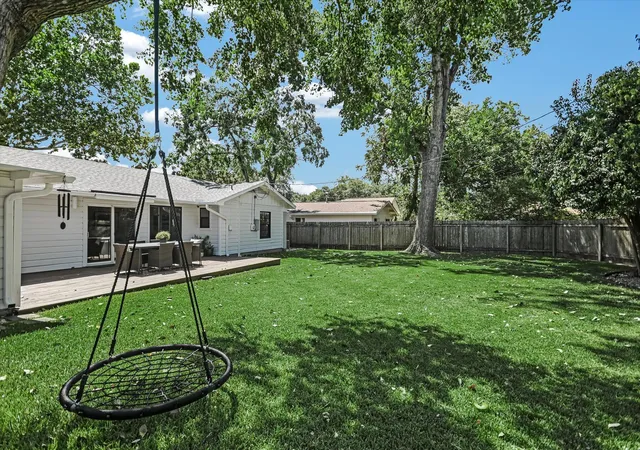 20th image of 6604 Argentia Rd, Austin, TX 78757 | MLS# 6078147