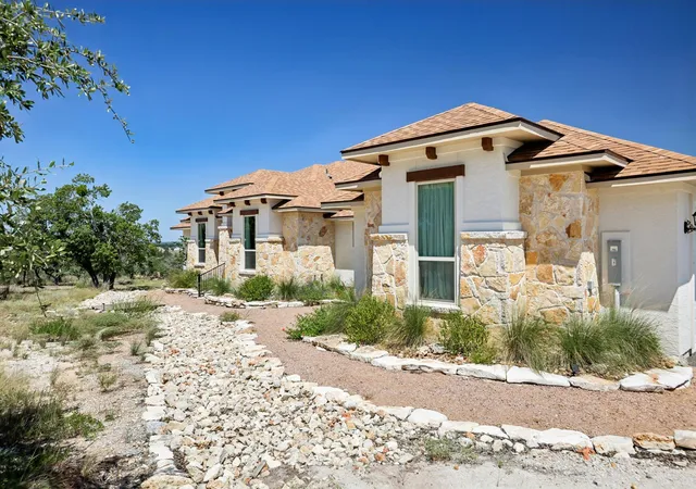 40th image of 100 W Leaning Madrone Dr, Johnson City, TX 78636 | MLS# 7539745