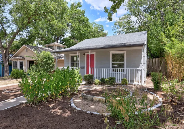 Photo 2 of Single family home for sale at 708 Keasbey St, Austin, TX 78751 | MLS# 6125418 | Listing updated on 2026-09-06