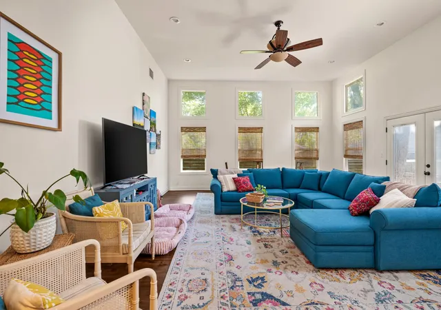 Photo 2 of Single family home for sale at 2500 W 12th Street, Austin, TX 78703 | MLS# 8762834 | Listing updated on 2026-10-04