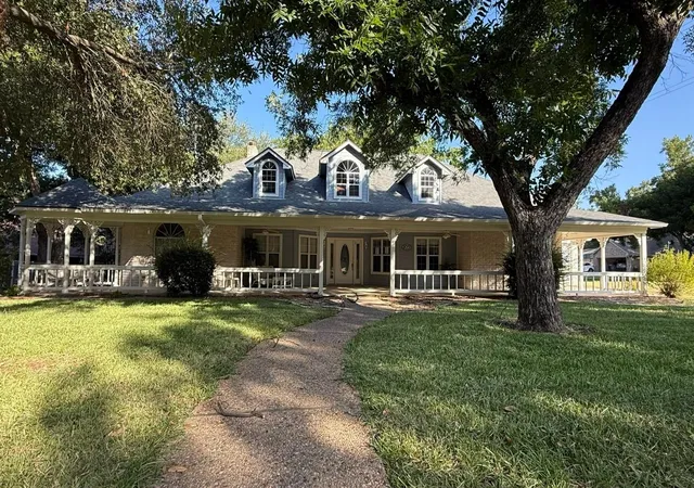Photo 1 of Single family home for sale at 266 Quail St, Meadowlakes, TX 78654 | MLS# 5626111 | Listing updated on 2026-09-05