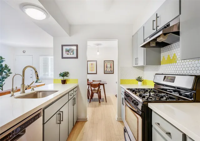 2nd image of 2303 E Side Dr #201, Austin, TX 78704 | MLS# 5656315